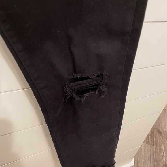 Levi’s 724 High Rise Straight Crop - Picture 4 of 9